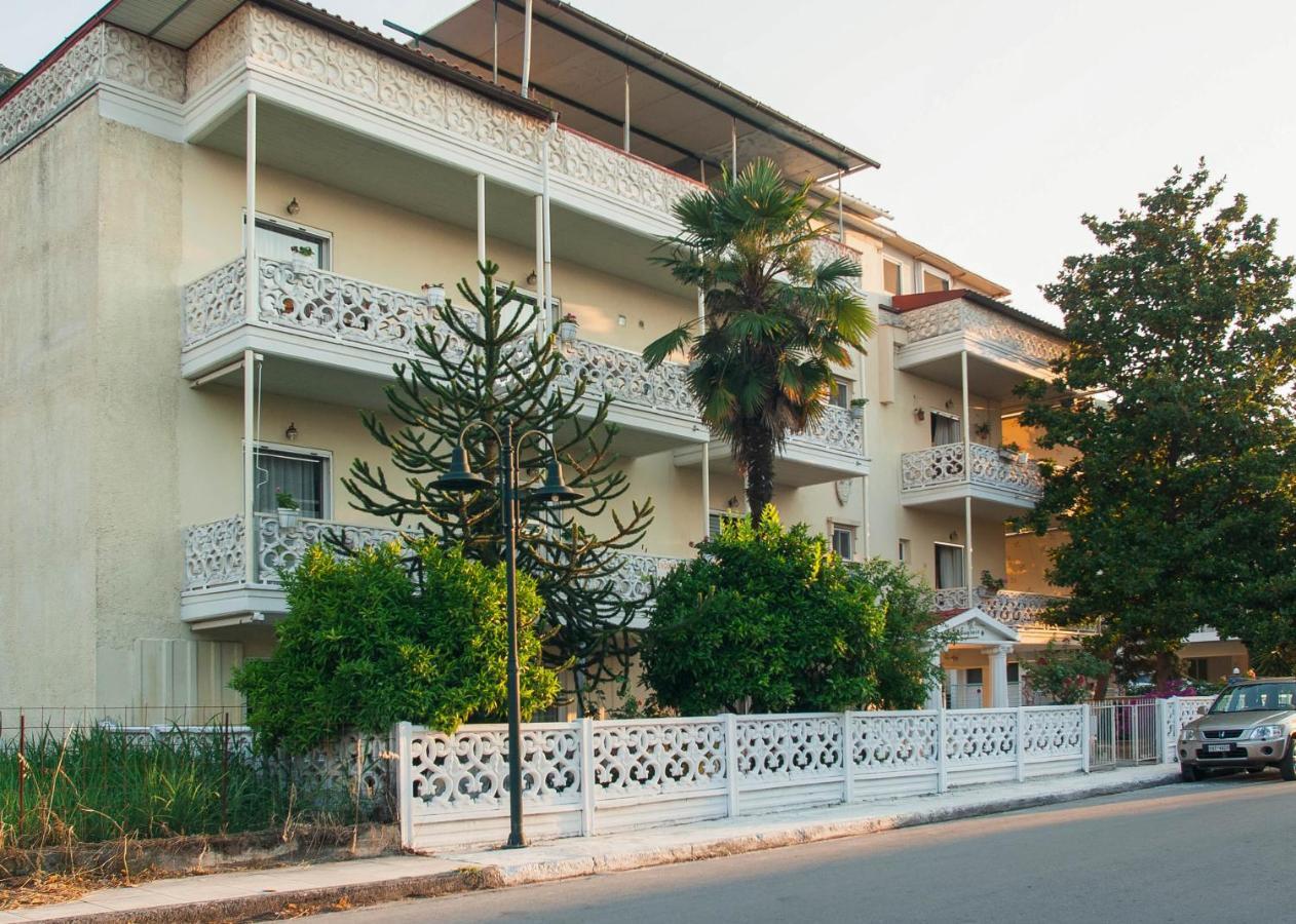 Ronzi Apartments Kamena Vourla Dış mekan fotoğraf